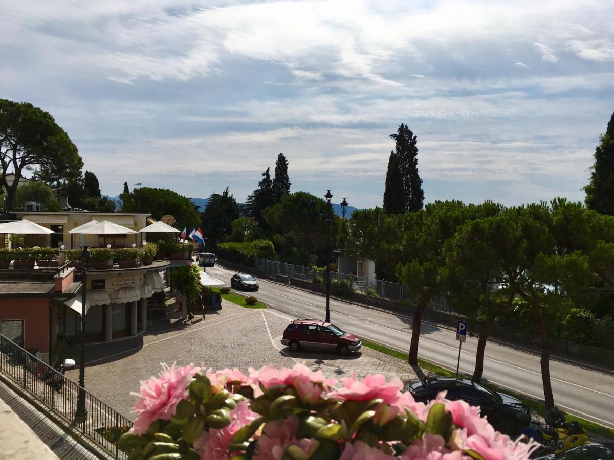 Taverna Affittacamere Gardone Riviera Exteriör bild