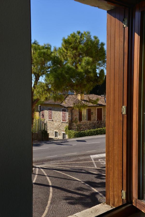 Taverna Affittacamere Gardone Riviera Exteriör bild